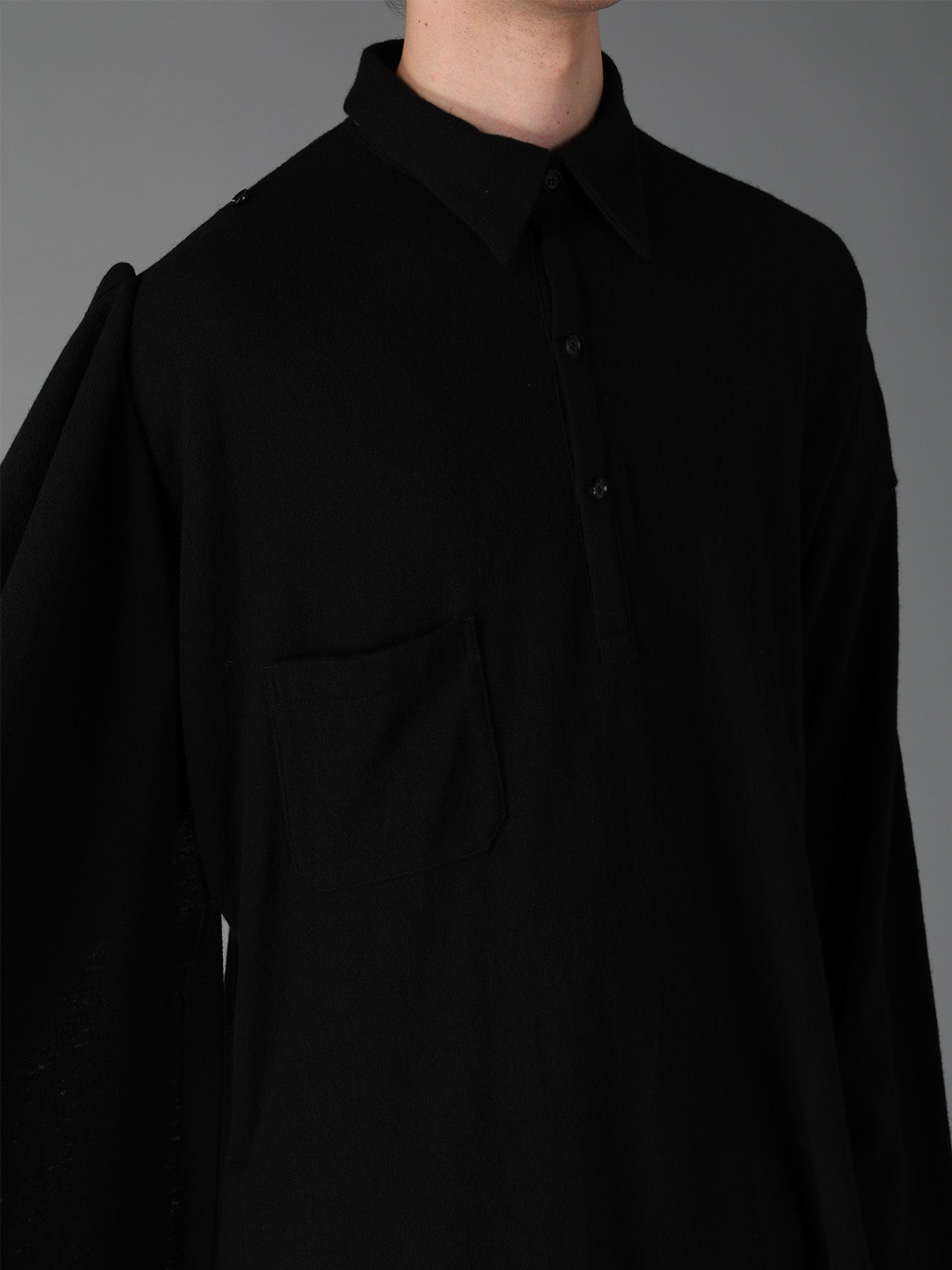 AIRY FEATHERY RIGHT-SIDE DRAPE SHIRT – THE SHOP YOHJI YAMAMOTO