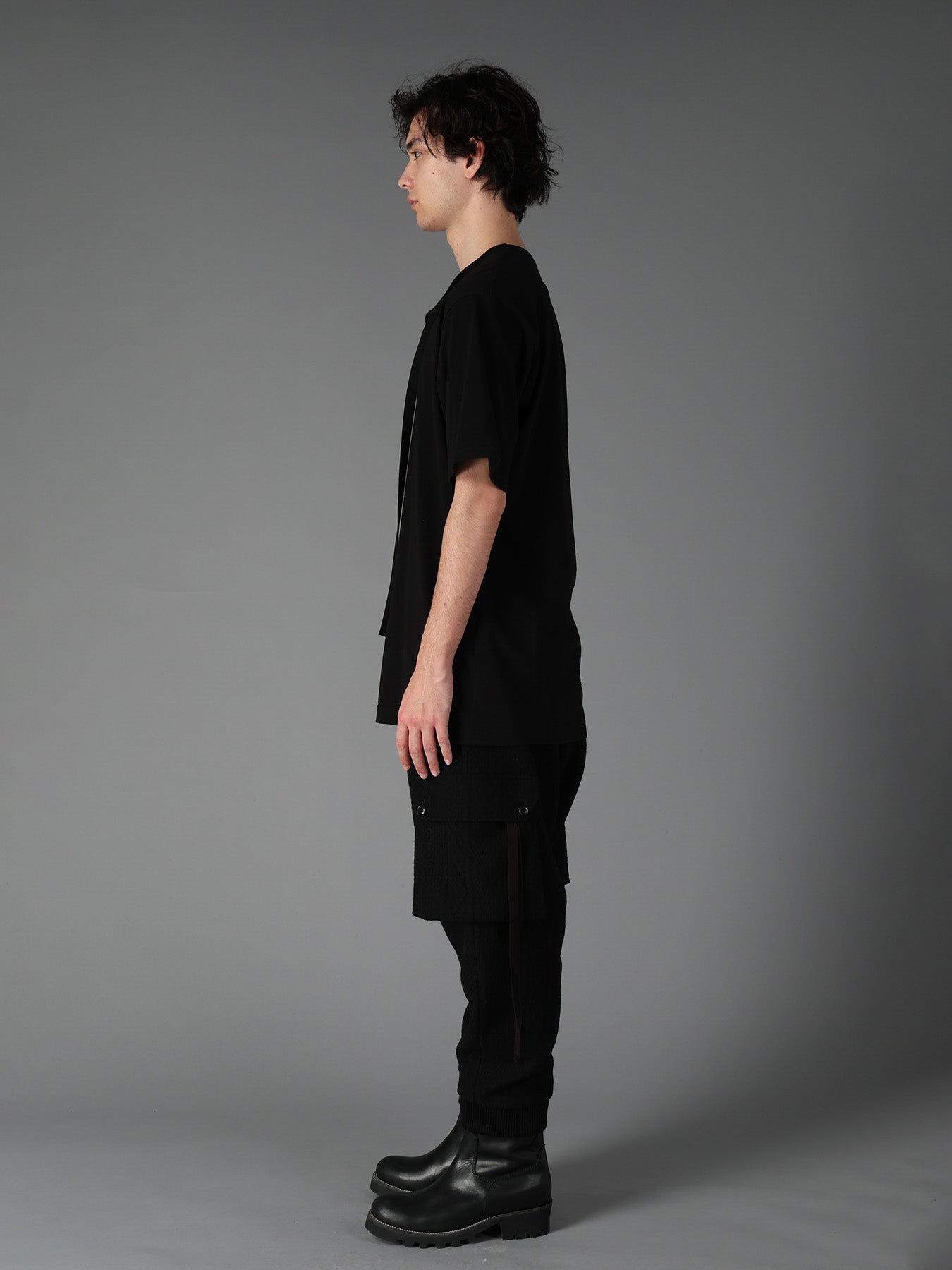 COTTON JERSEY FRONT SLIT COLLAR SHORT SLEEVED T