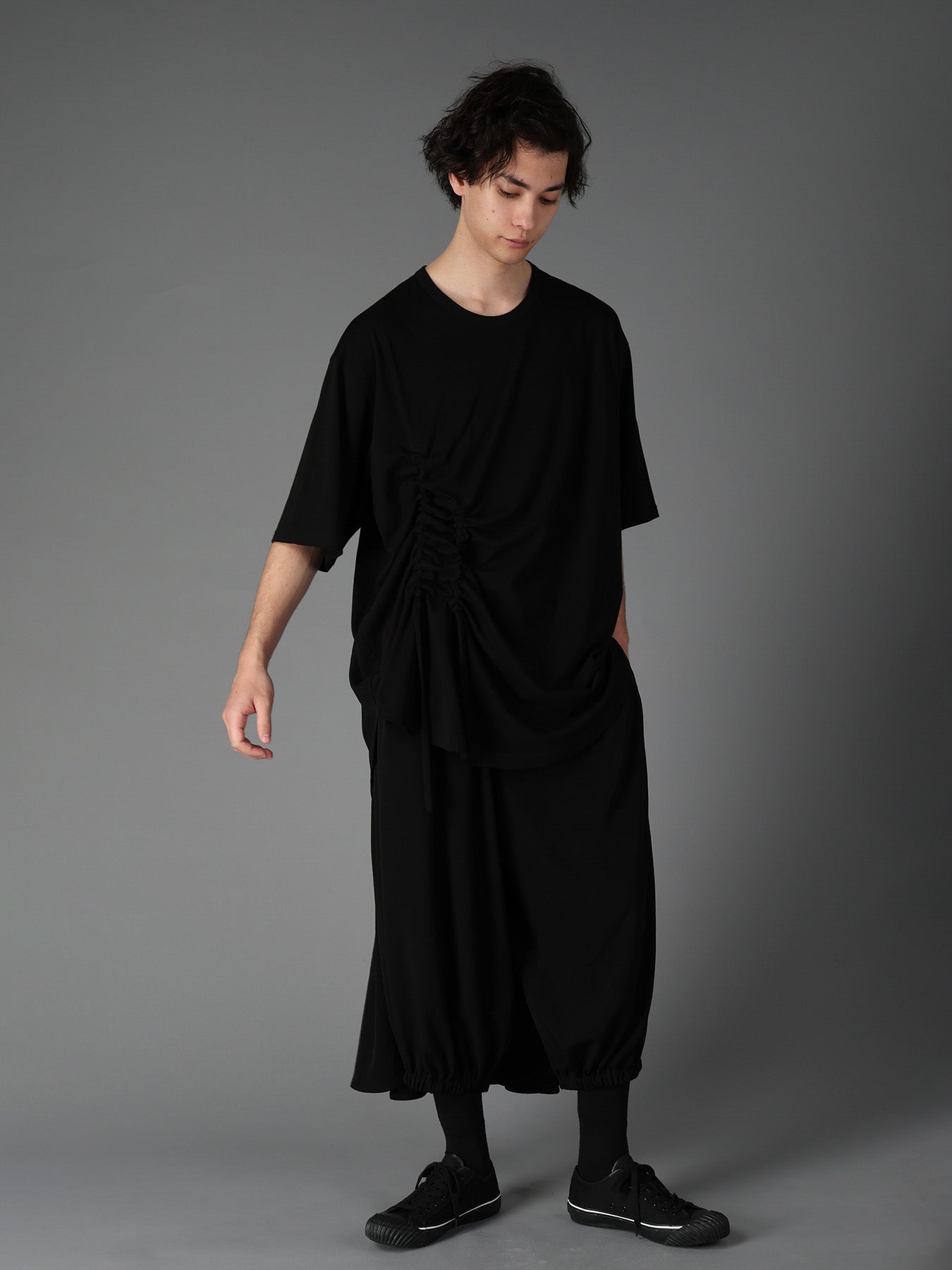 ULTIMA JERSEY SIDE GATHERED ROUND HEM T