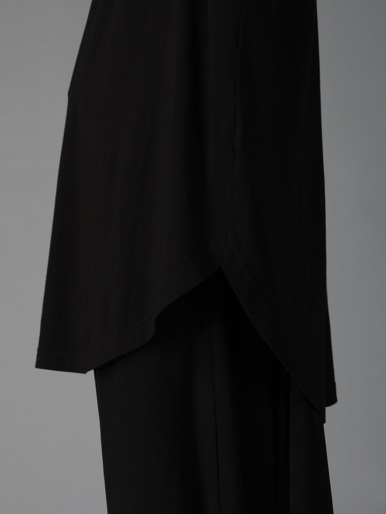 ULTIMA JERSEY LONG SLEEVED T