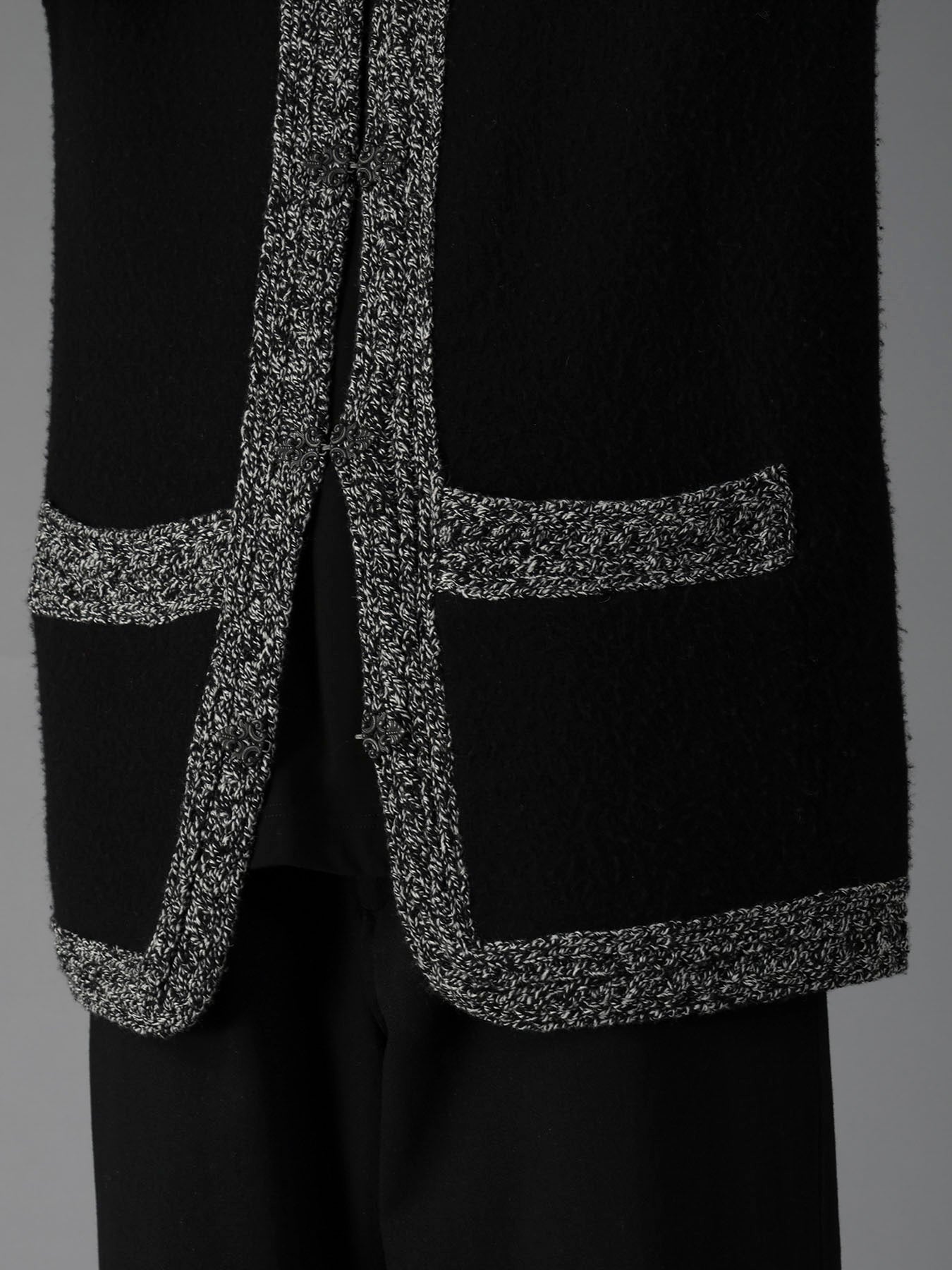 ULTIMA JERSEY LONG SLEEVED T WITH SLIT