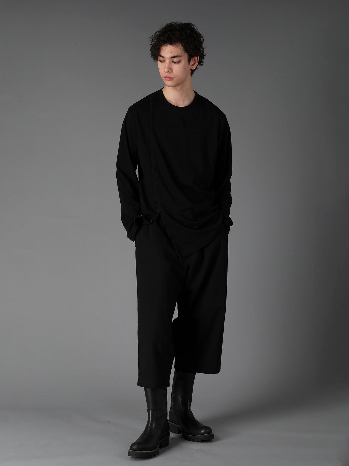 ULTIMA JERSEY LONG SLEEVED T WITH SLIT