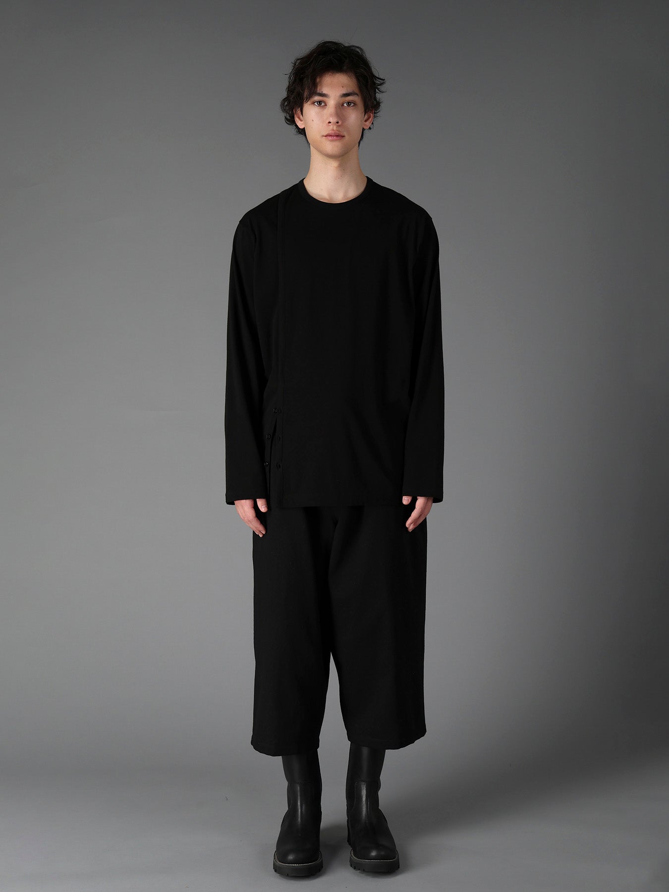 ULTIMA JERSEY LONG SLEEVED T WITH SLIT