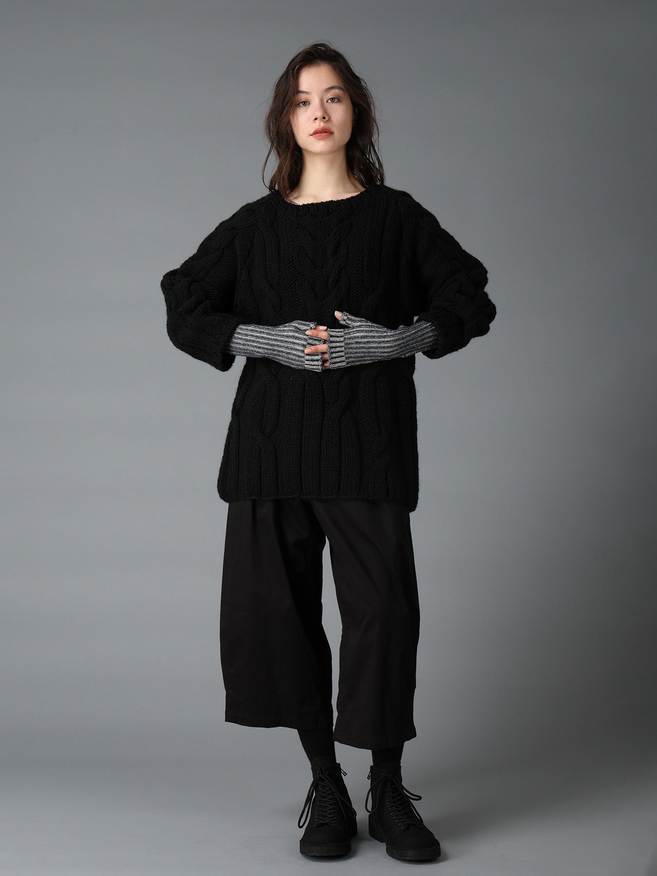 WASHABLE WOOL ARM WARMER – THE SHOP YOHJI YAMAMOTO