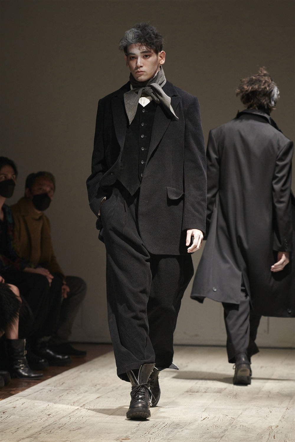 Yohji Yamamoto POUR HOMME AUTUMN / WINTER 2022-23 – THE SHOP YOHJI