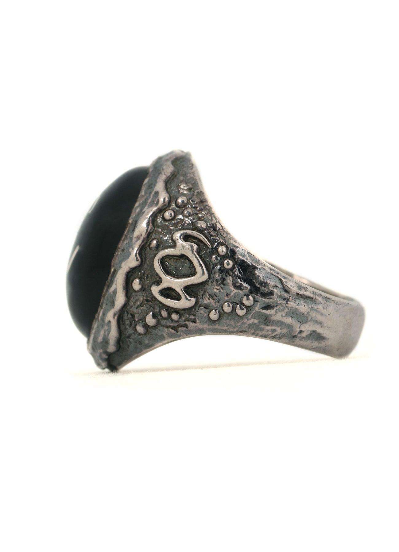 SILVER 950 GOTHIC OVAL RING – THE SHOP YOHJI YAMAMOTO