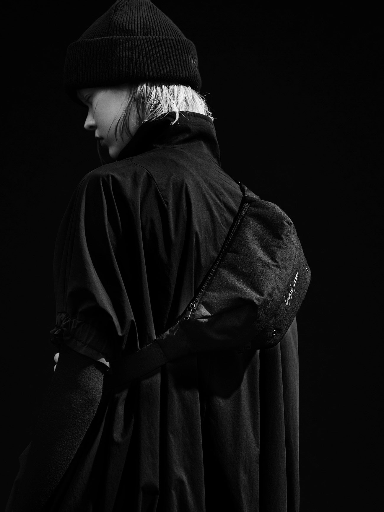 Y-3 KURO FANNY BAG