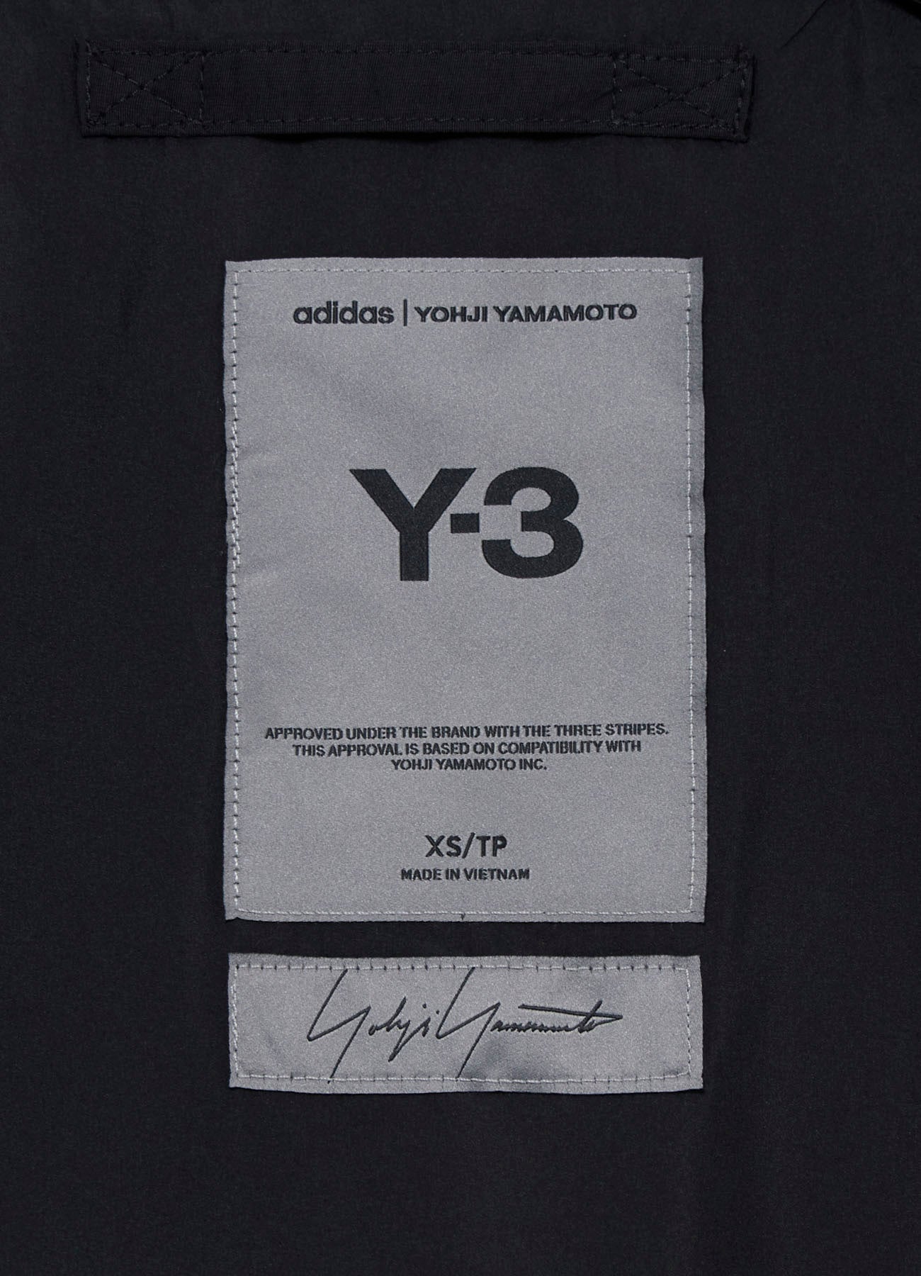 Y-3 KURO COACH JACKET