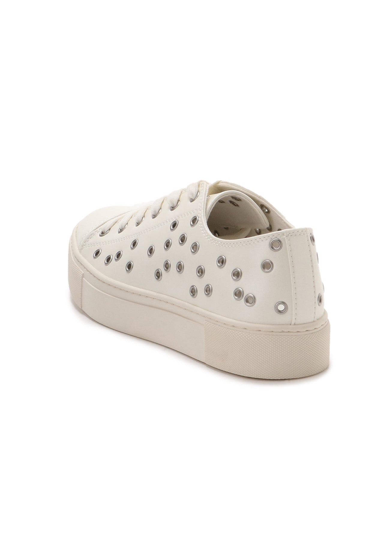 SMOOTH MICROFIBER LOW CUT EYELET SNEAKER