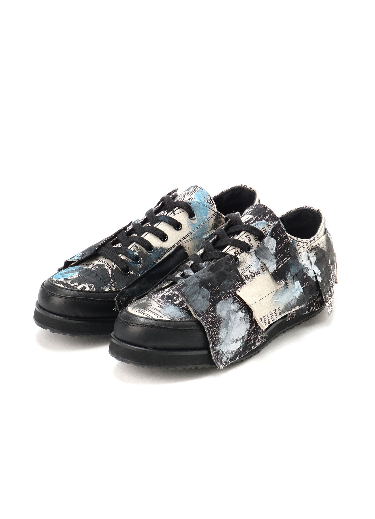 COTTON NEWSPAPER PRINT BLUE PAINT LOW CUT SNEAKER