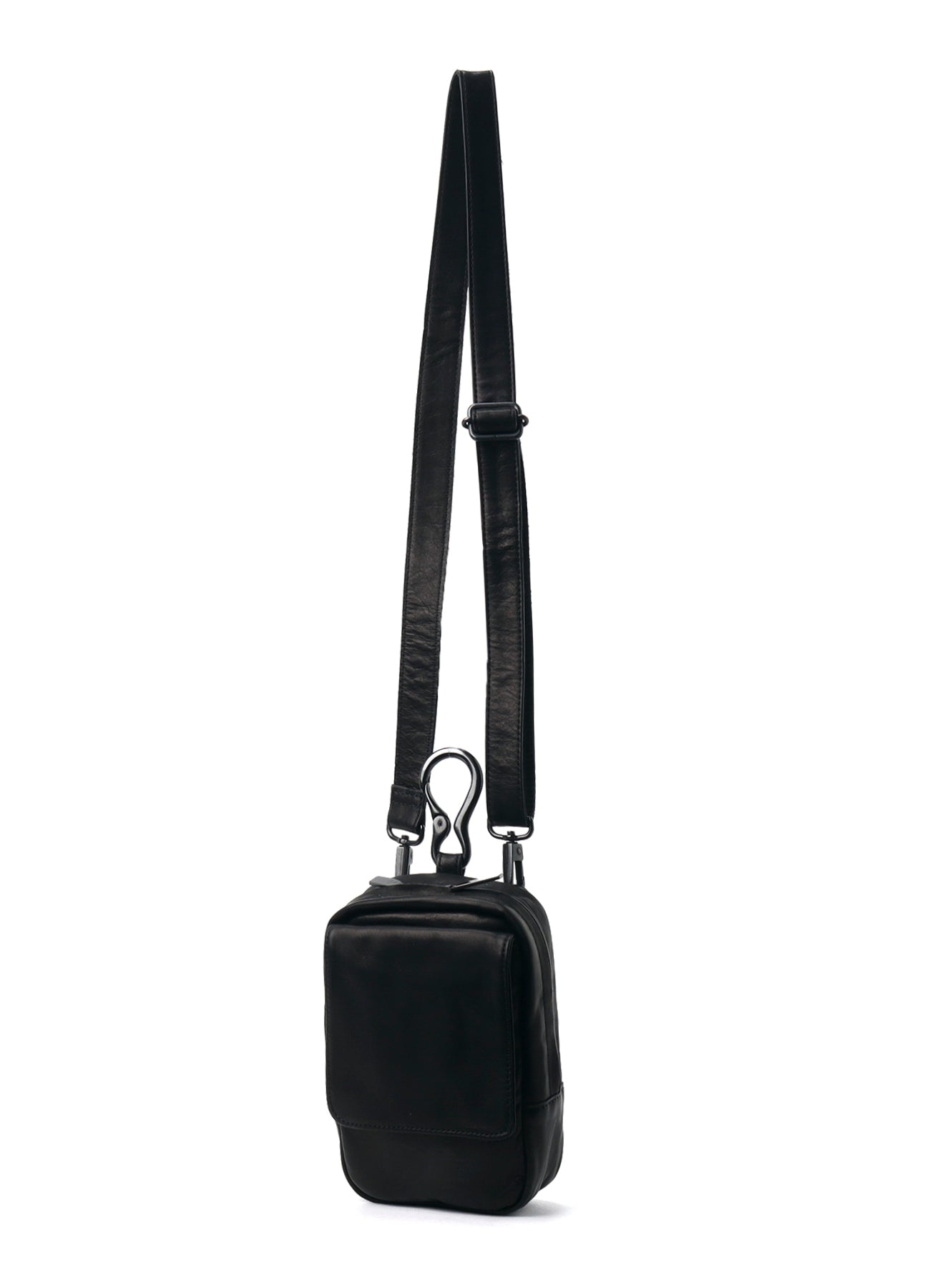 SCRATCH HORSE LEATHER ZIP SHOULDER POUCH – THE SHOP YOHJI YAMAMOTO