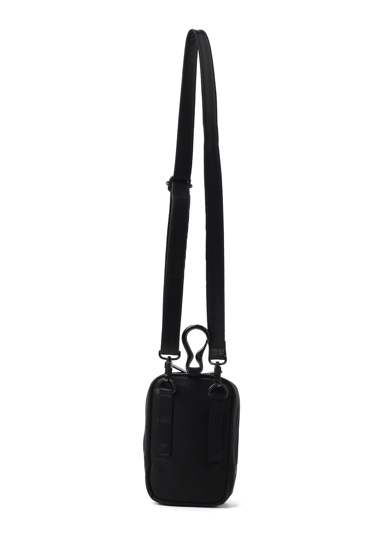 SCRATCH HORSE LEATHER ZIP SHOULDER POUCH – THE SHOP YOHJI YAMAMOTO