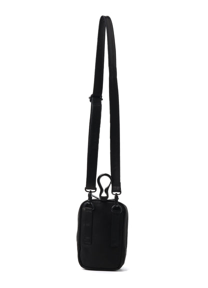 SCRATCH HORSE LEATHER ZIP SHOULDER POUCH