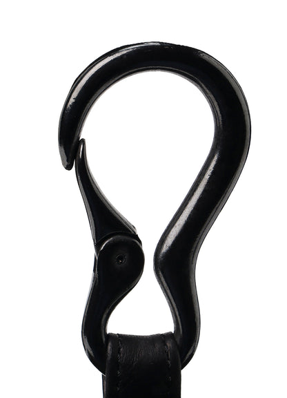 SCRATCH HORSE LEATHER ZIP SHOULDER POUCH