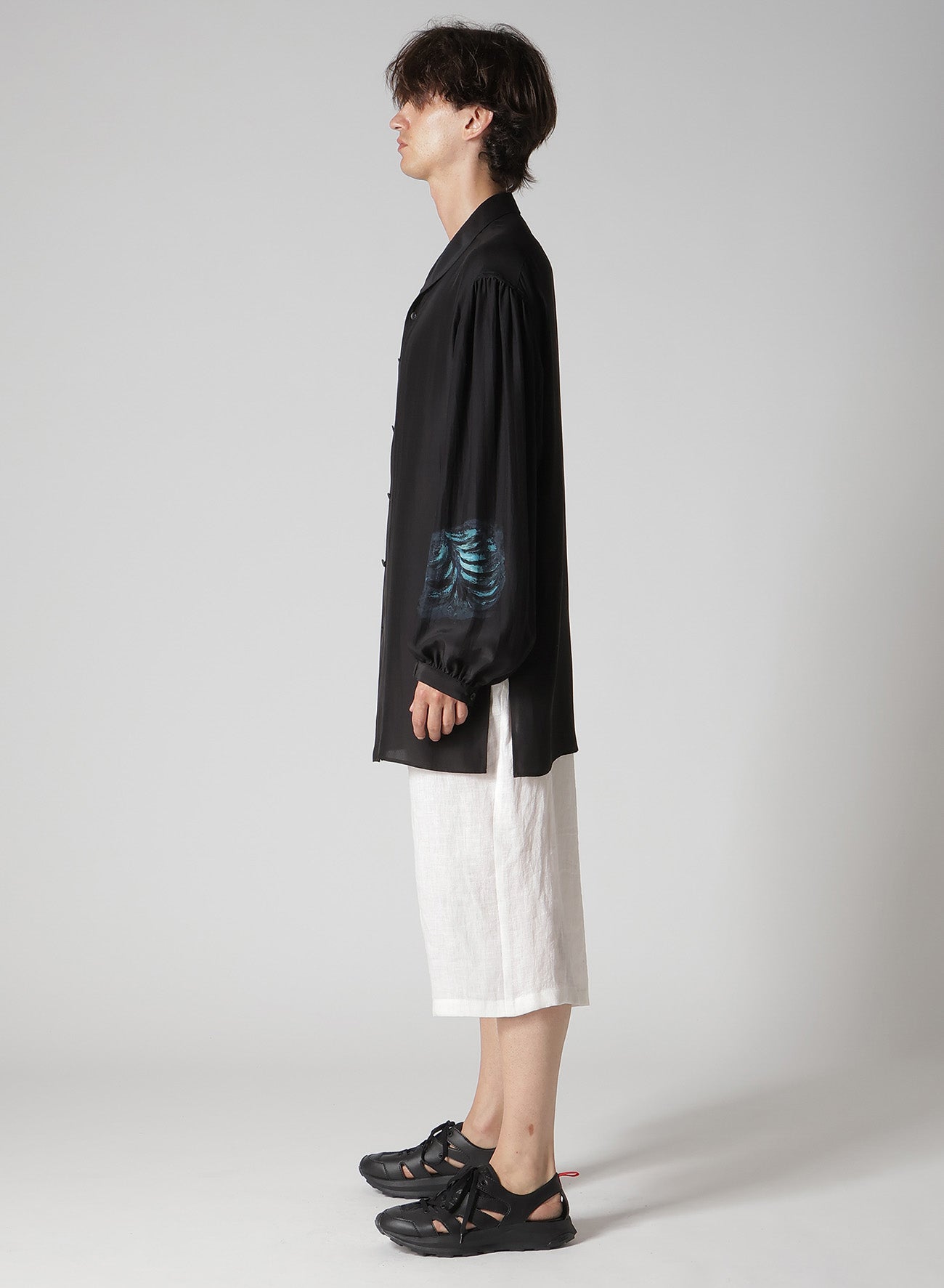 SEA MOTIF PRINTED SCARF COLLAR BLOUSE