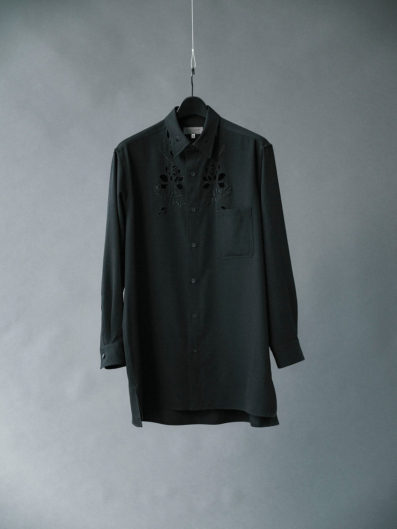 WOOL GABARDINE CUTWORK EMBROIDERY BLOUSE