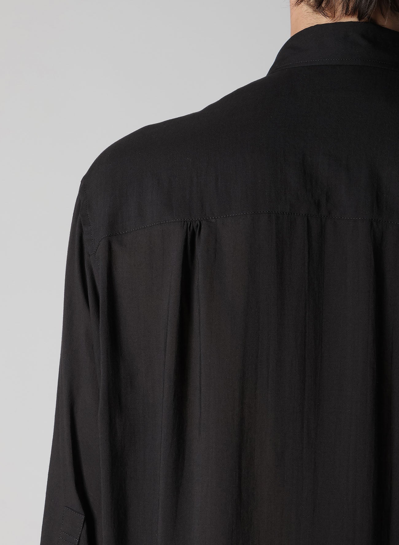 CELLULOSE LAWN PIN TUCK SHORT SLEEVE BLOUSE