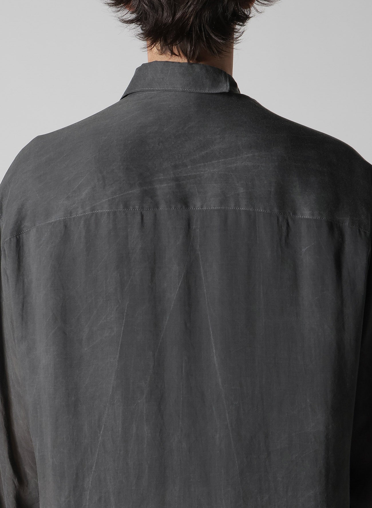 PIGMENT COATING WASH ASYMMETRIC LONG BLOUSE