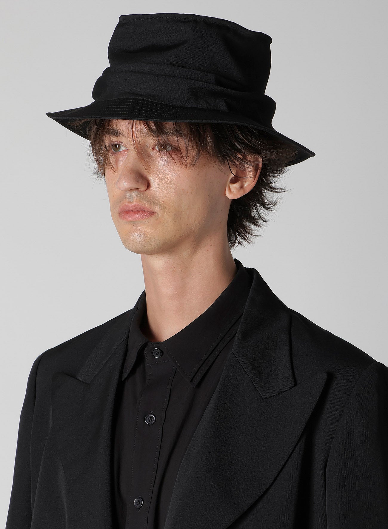 GABARDINE DRAPE HAT – THE SHOP YOHJI YAMAMOTO
