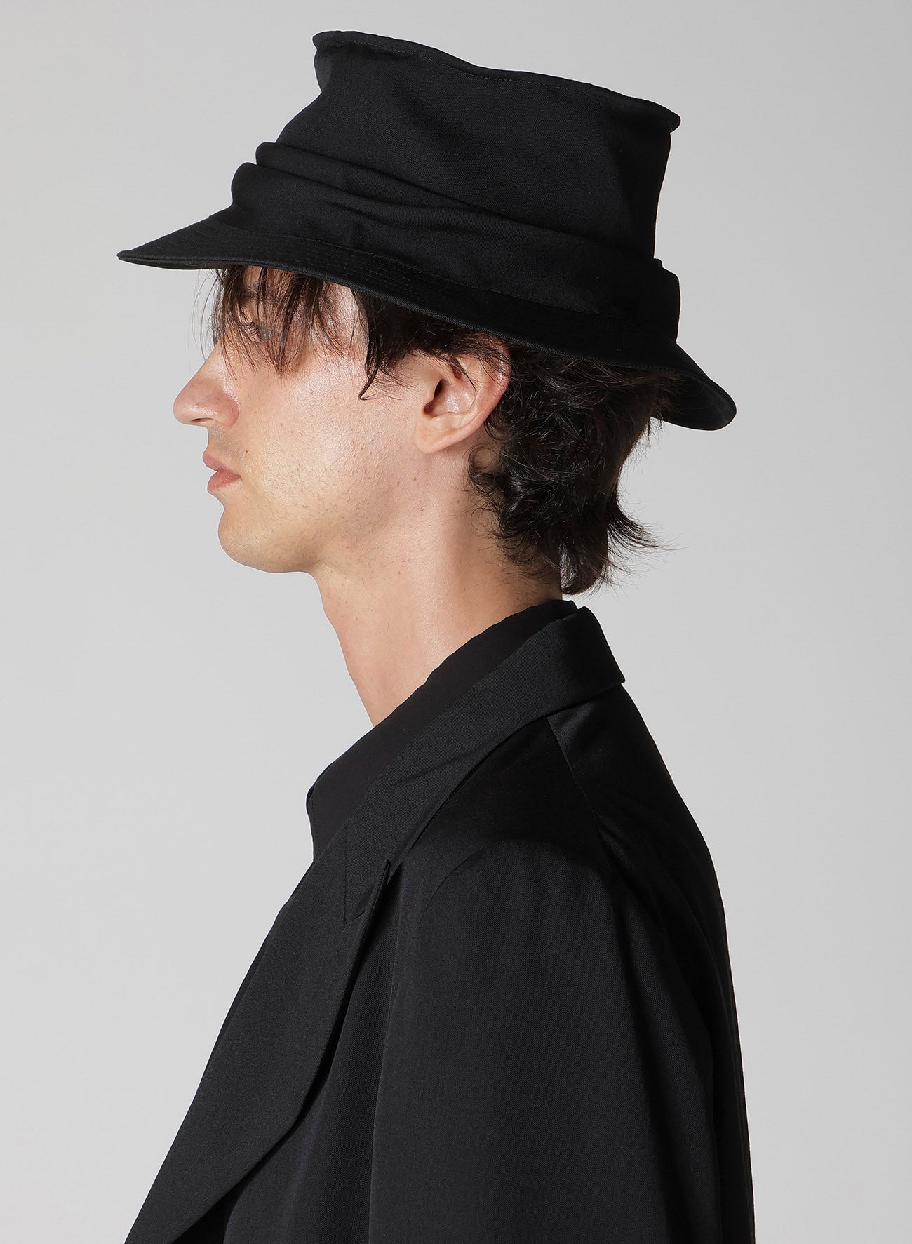 GABARDINE DRAPE HAT – THE SHOP YOHJI YAMAMOTO