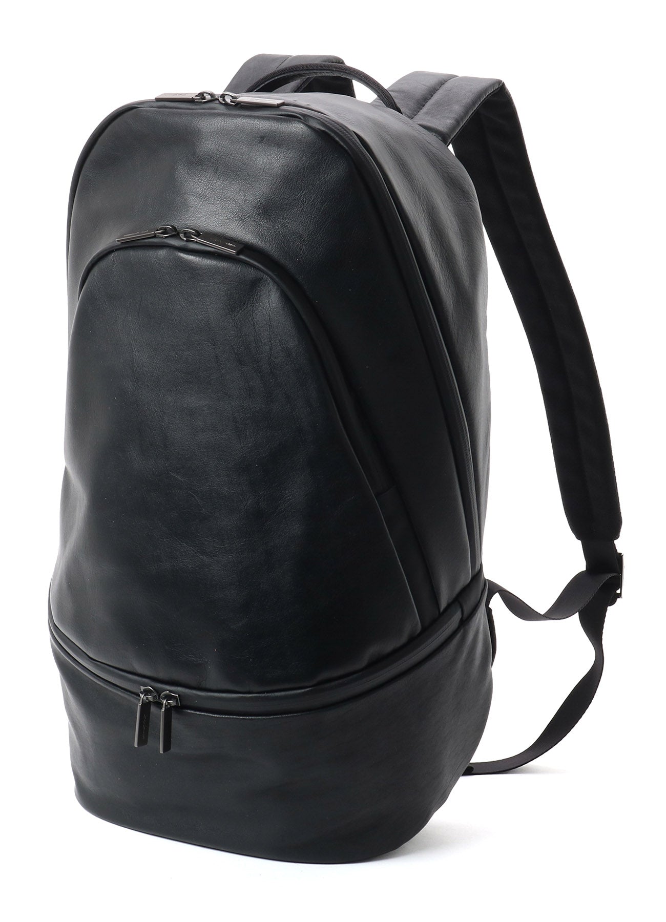 cow leather backpack Early 20th c. Swiss Army Cowhide c.1945 Carry it by the tote handles Cowhide Phoenix Backpack