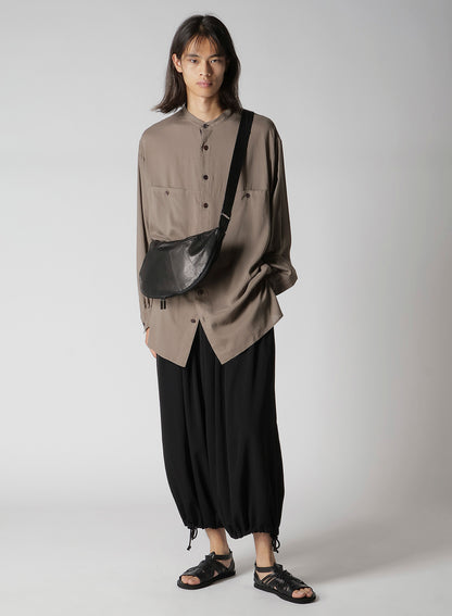 SCRATCH HORSE LEATHER HALF MOON SHOULDER BAG