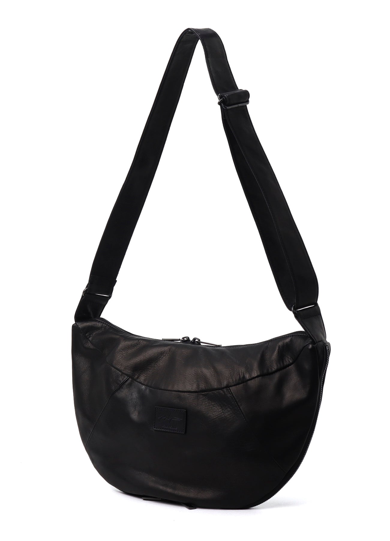 SCRATCH HORSE LEATHER HALF MOON SHOULDER BAG