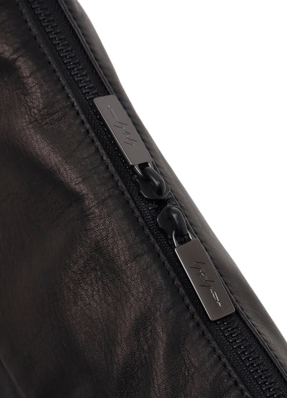 SCRATCH HORSE LEATHER HALF MOON SHOULDER BAG