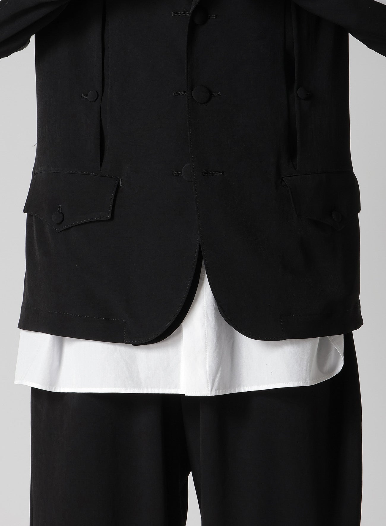 TA TUXEDO FRONT AND BACK OPENED LAPEL JACKET