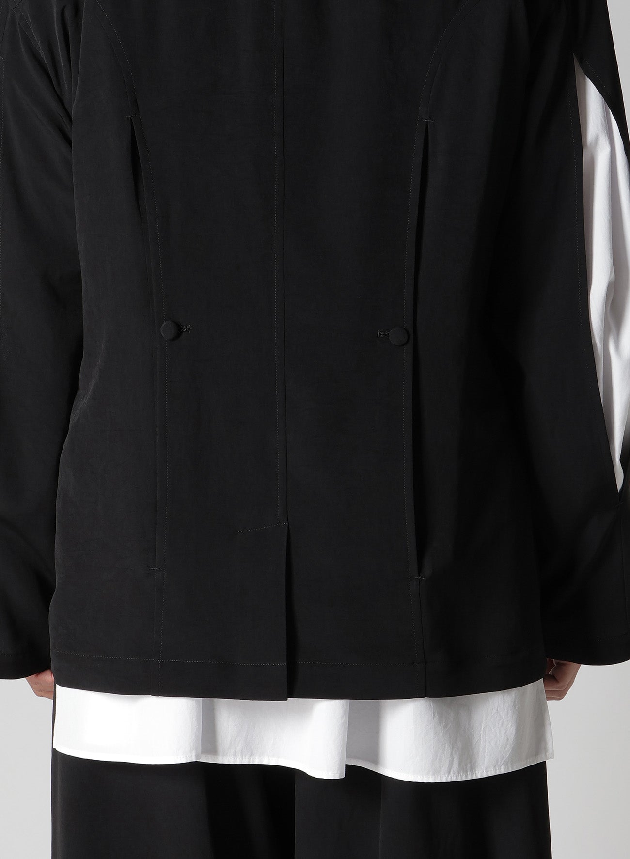 TA TUXEDO FRONT AND BACK OPENED LAPEL JACKET