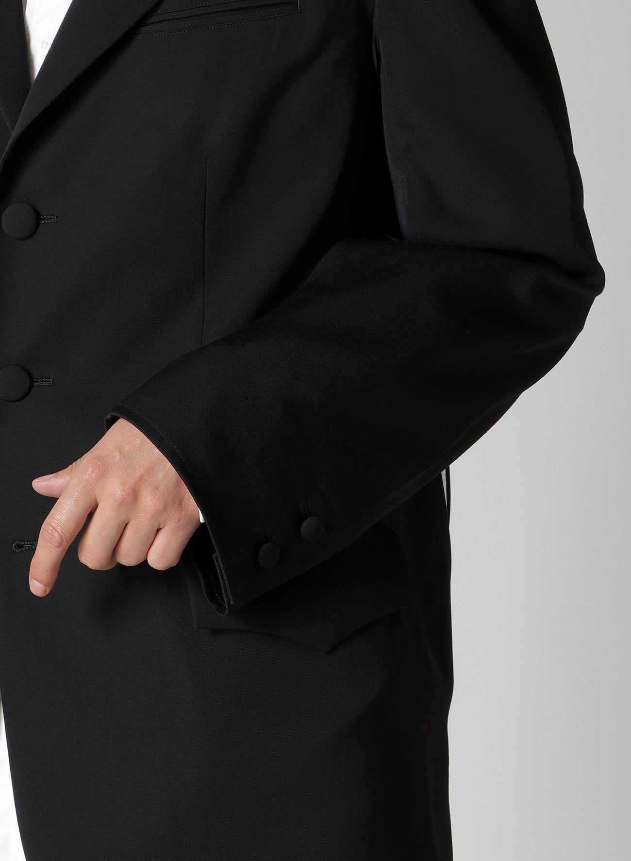 WOOL GABARDINE OPENED SLEEVE JACKET