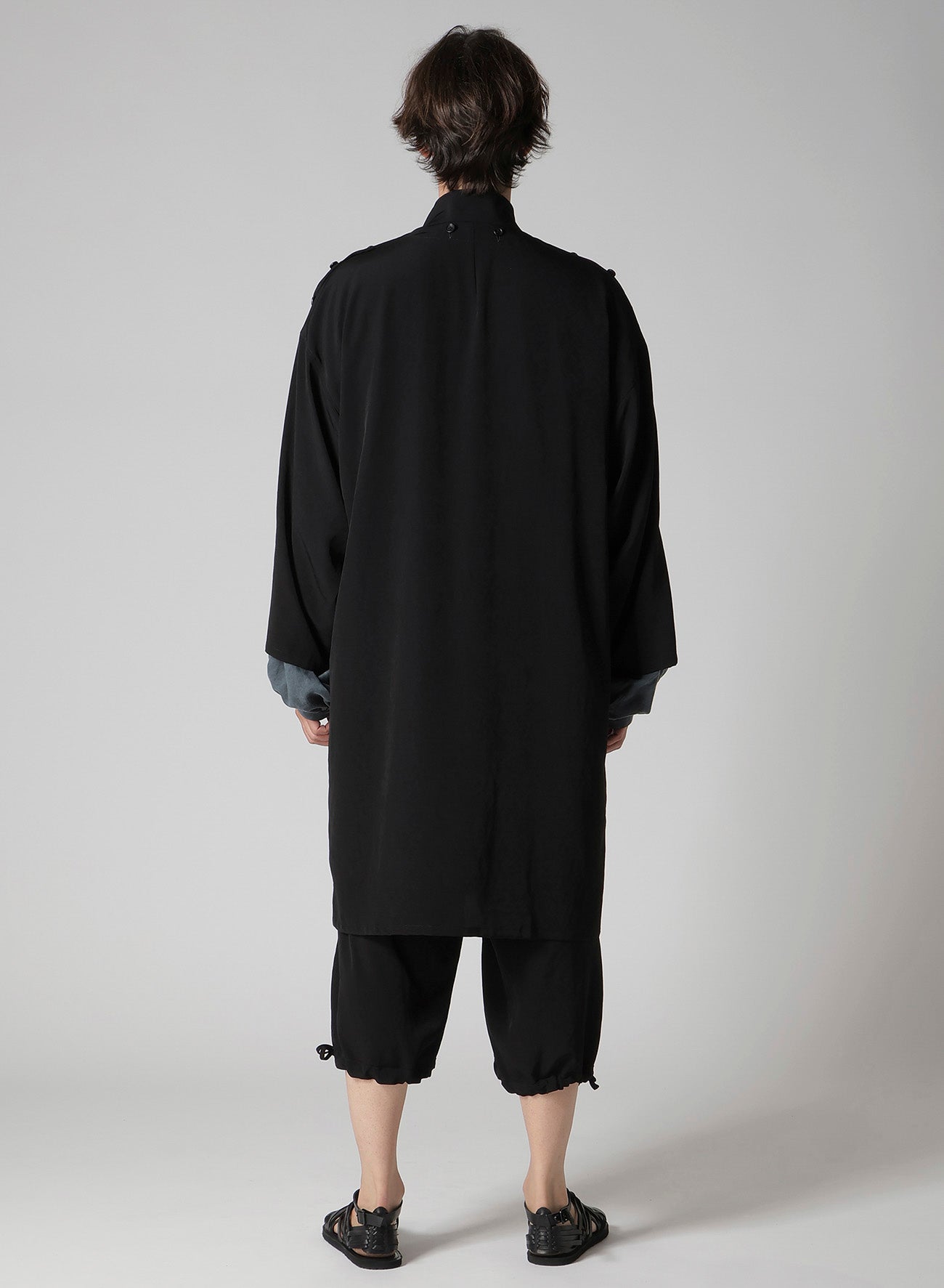 TA TUXEDO BUTTON STAND LONG SLEEVE JACKET