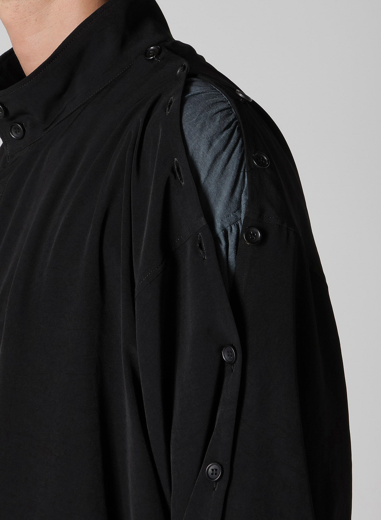 TA TUXEDO BUTTON STAND LONG SLEEVE JACKET