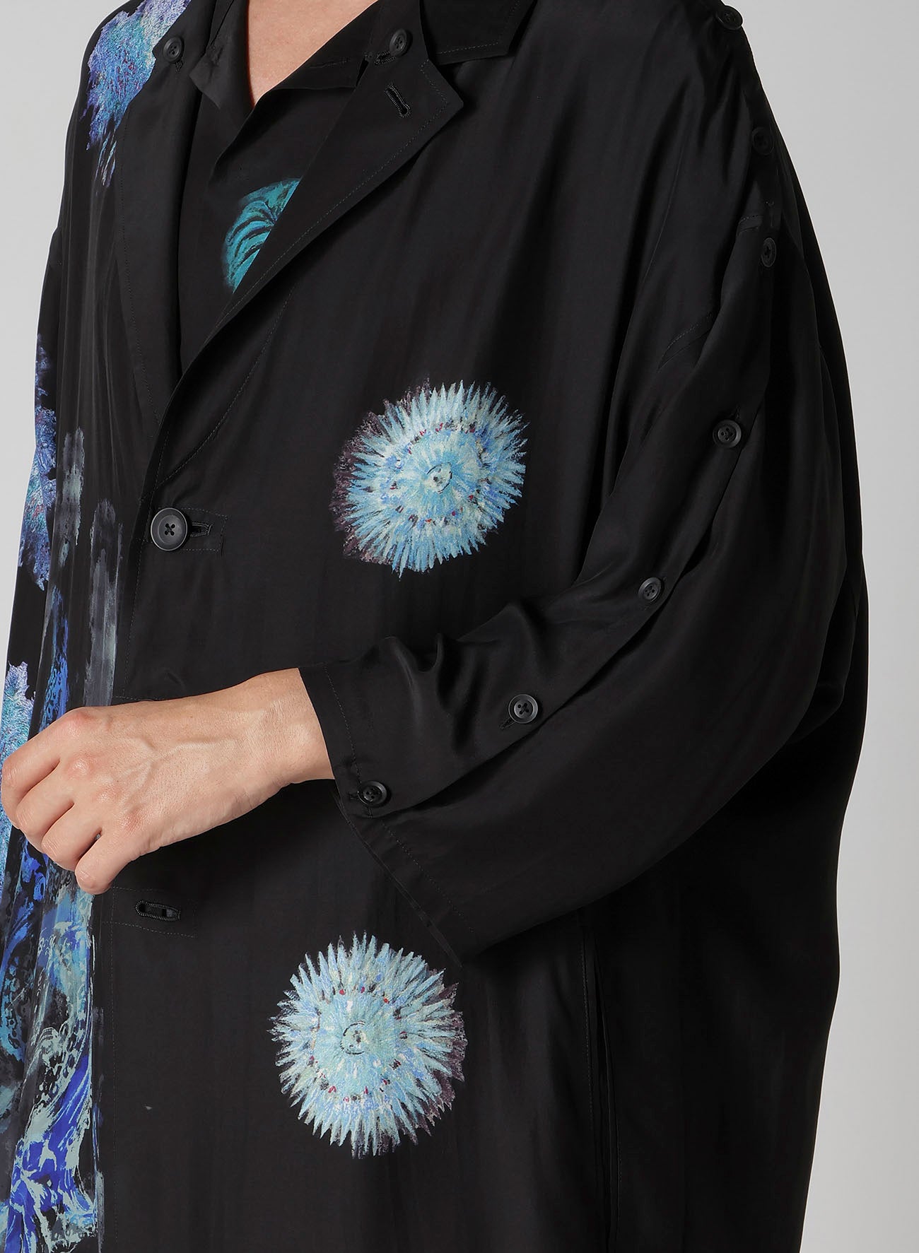 SEA CREATURE PRINTED JACKET