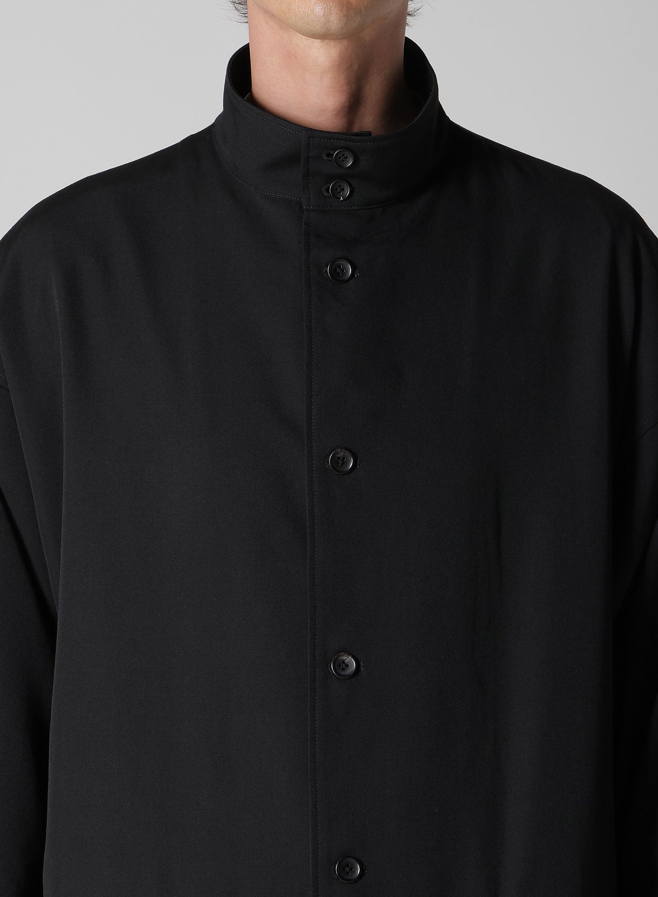 WOOL GABARDINE SLEEVE SLIT STAND JACKET