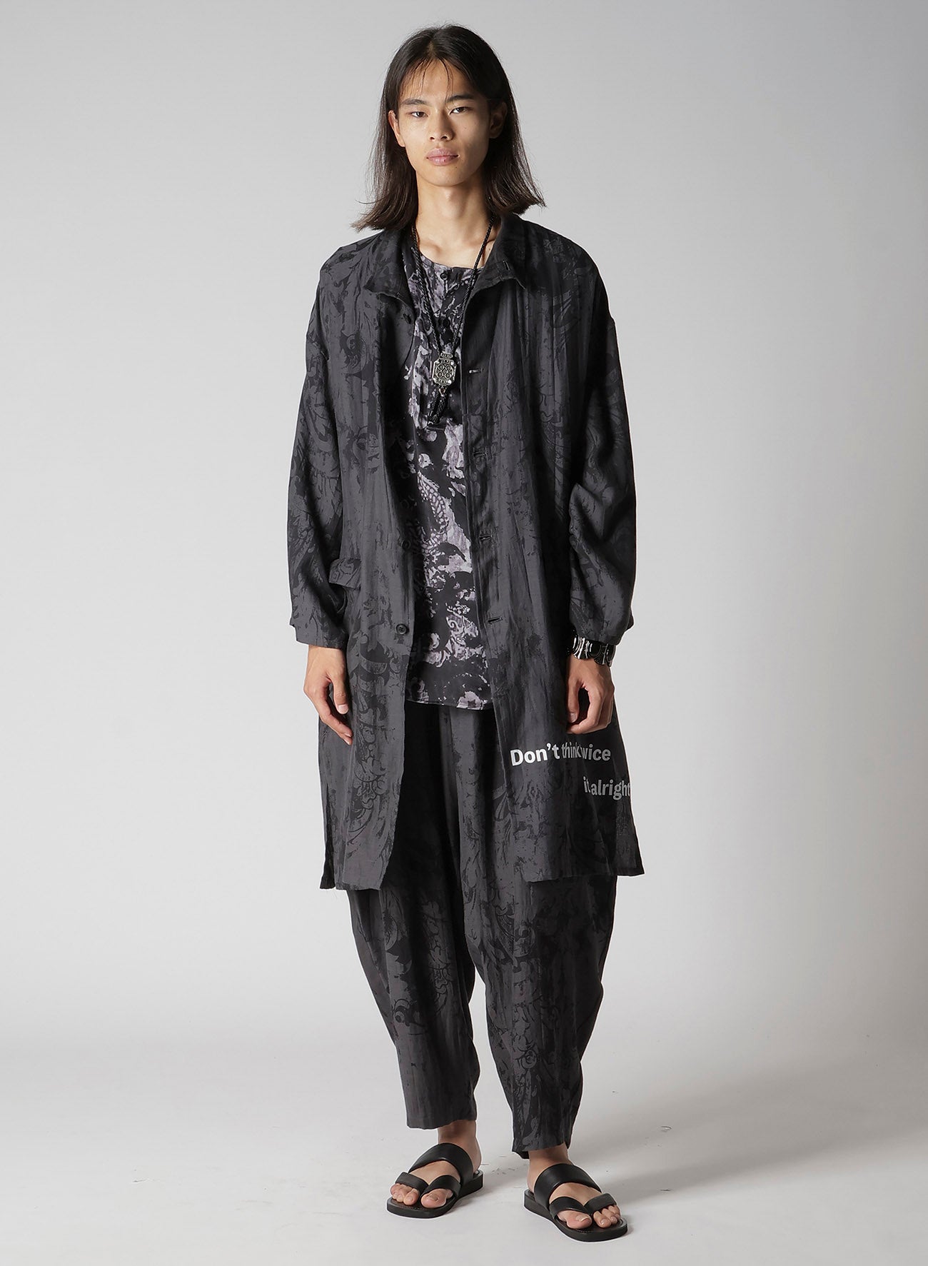 JACQUARD PATTERN MESSAGE PRINTED STAND JACKET – THE SHOP YOHJI