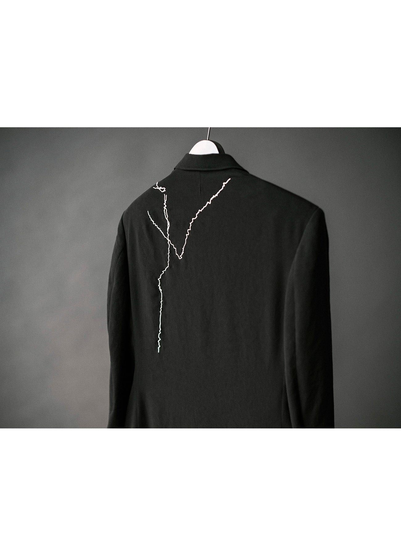 TA TUXEDO EMBROIDERED 3 BUTTONS JACKET
