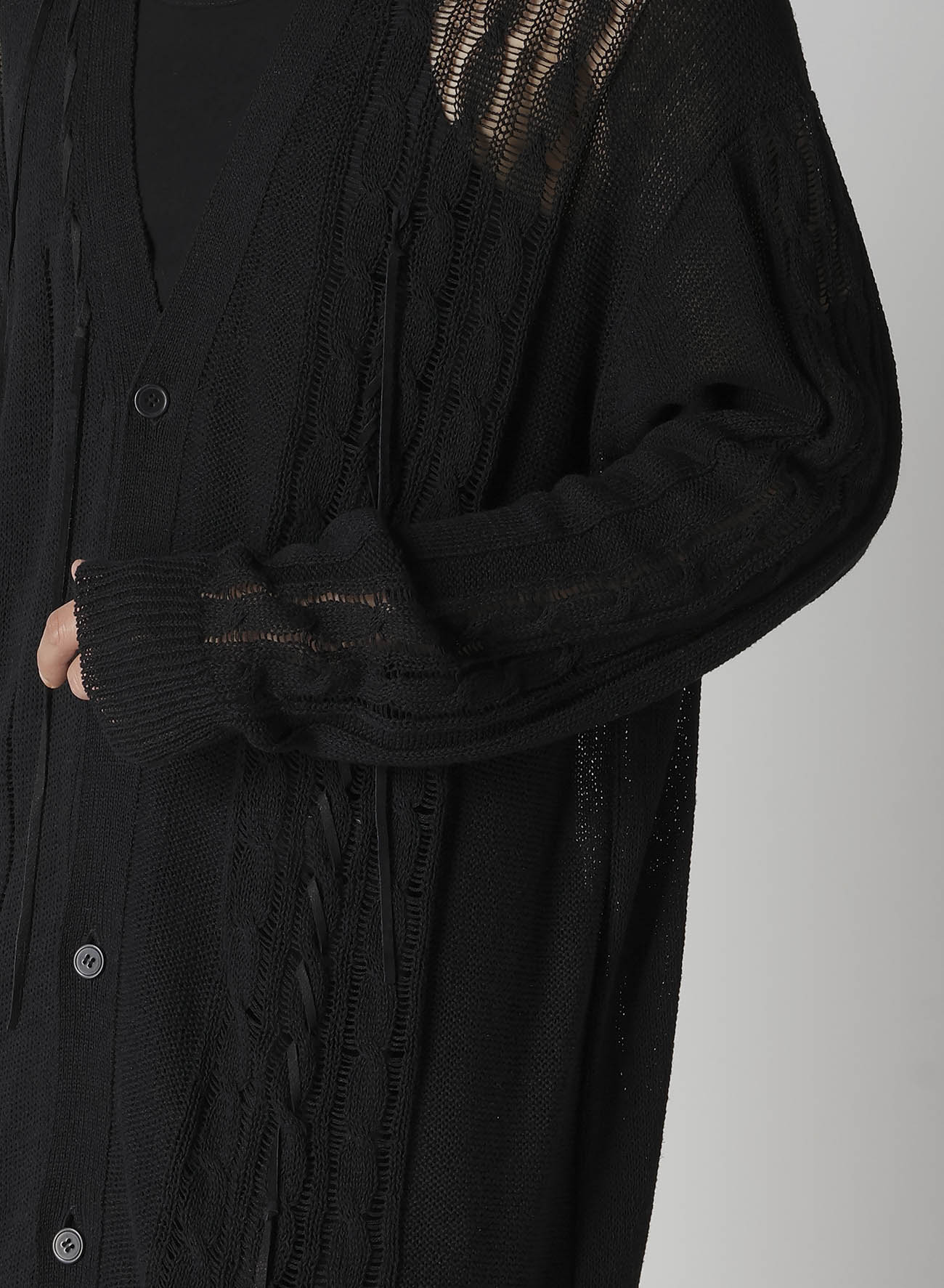 5G 2PLY DROP STITCH LEATHER STRING V NECK CD