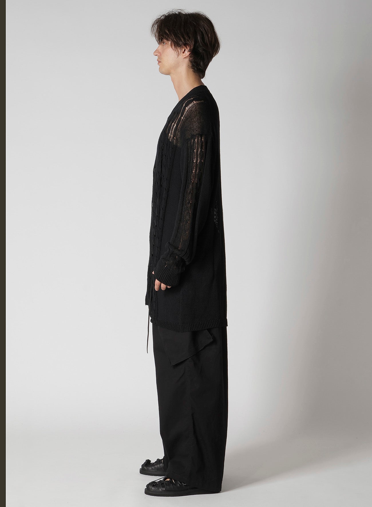 5G 2PLY DROP STITCH LEATHER STRING V NECK CD