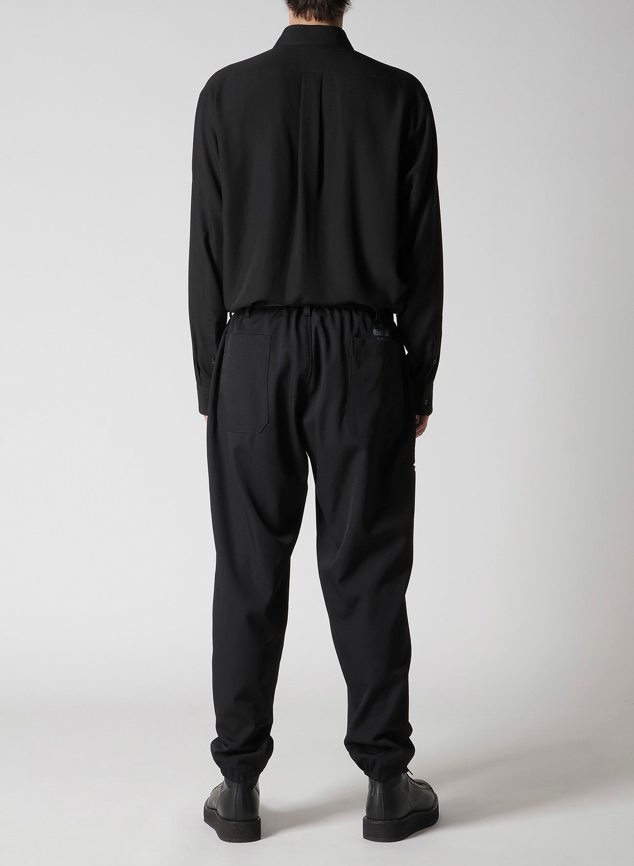 REGULATION GABARDINE W RIB POCKET PANTS