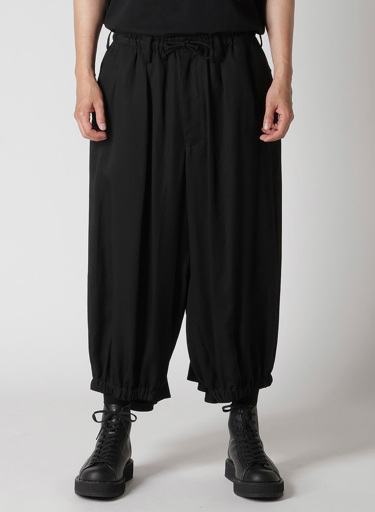 RE CELLULOSE GABARDINE STANDARD CROW PANTS – THE SHOP YOHJI YAMAMOTO RE CELLULOSE GABARDINE STANDARD CROW PANTS – THE SHOP YOHJI YAMAMOTO