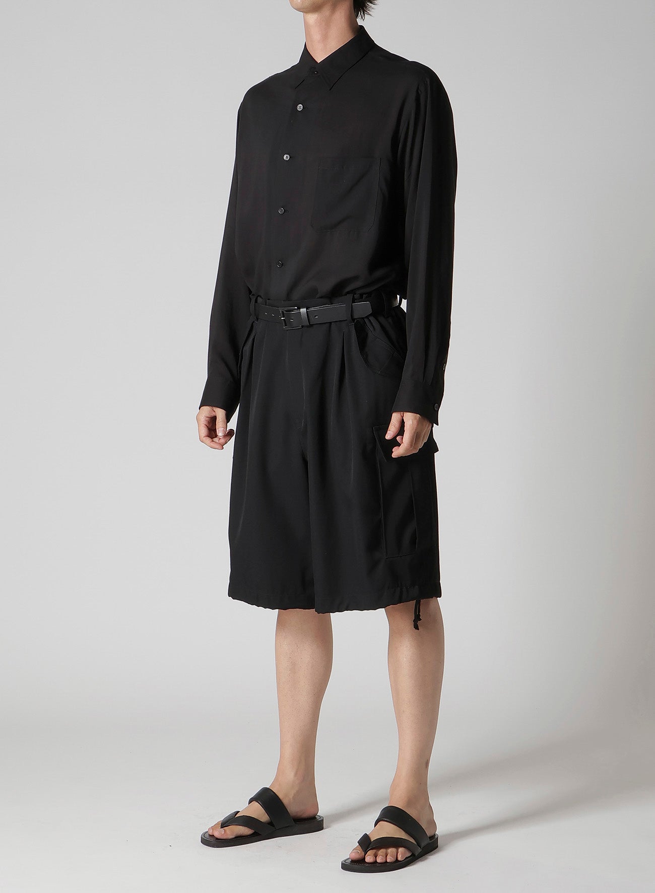 WOOL GABARDINE SIDE POCKET SHORT PANTS – THE SHOP YOHJI YAMAMOTO