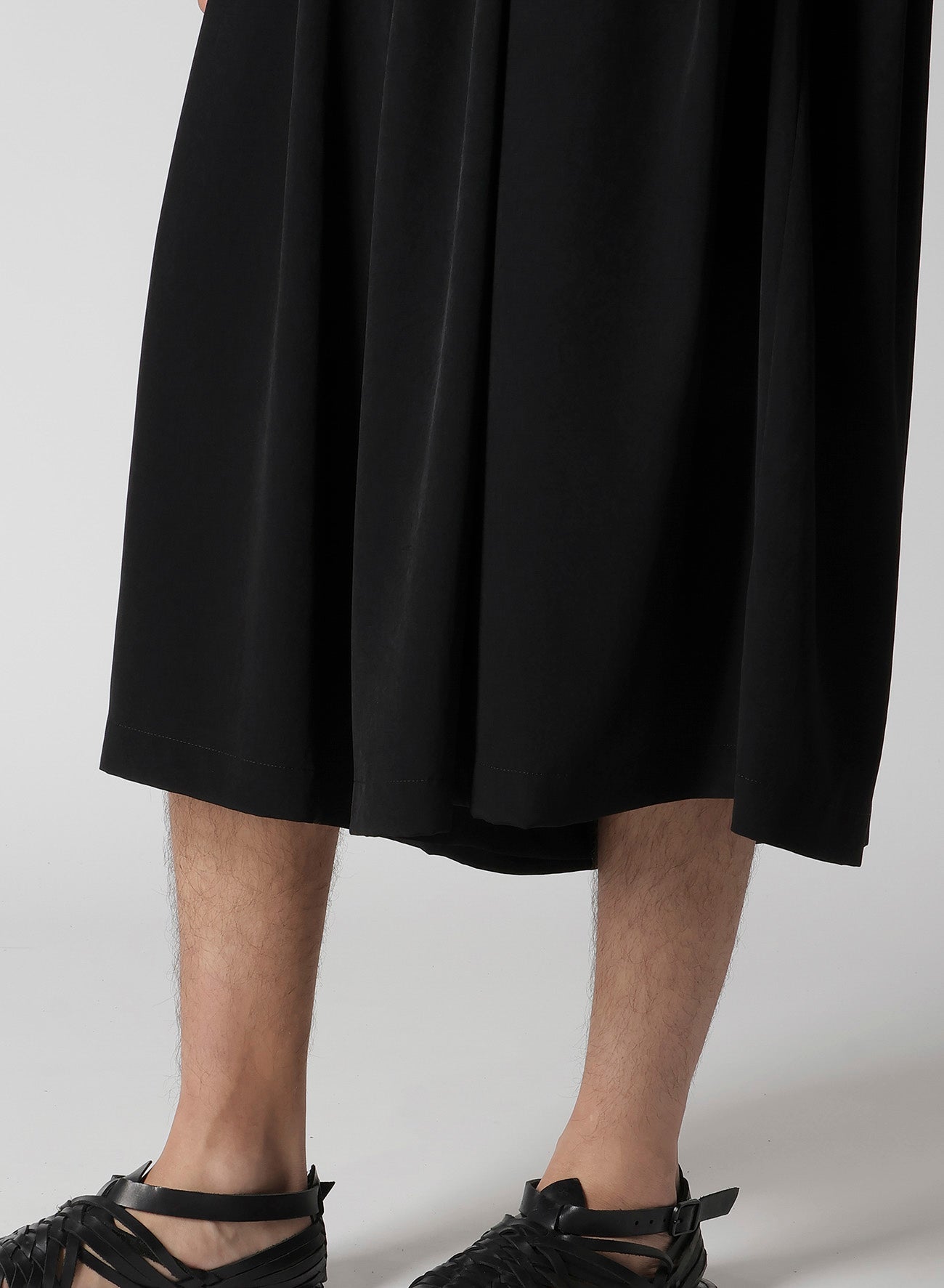 TA TUXEDO 8 TUCKS PANTS – THE SHOP YOHJI YAMAMOTO