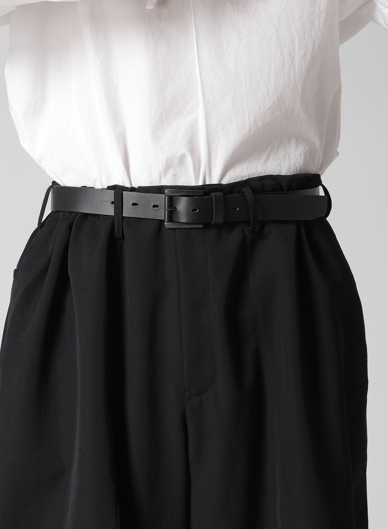 WOOL GABARDINE ST POCKET SHORTS