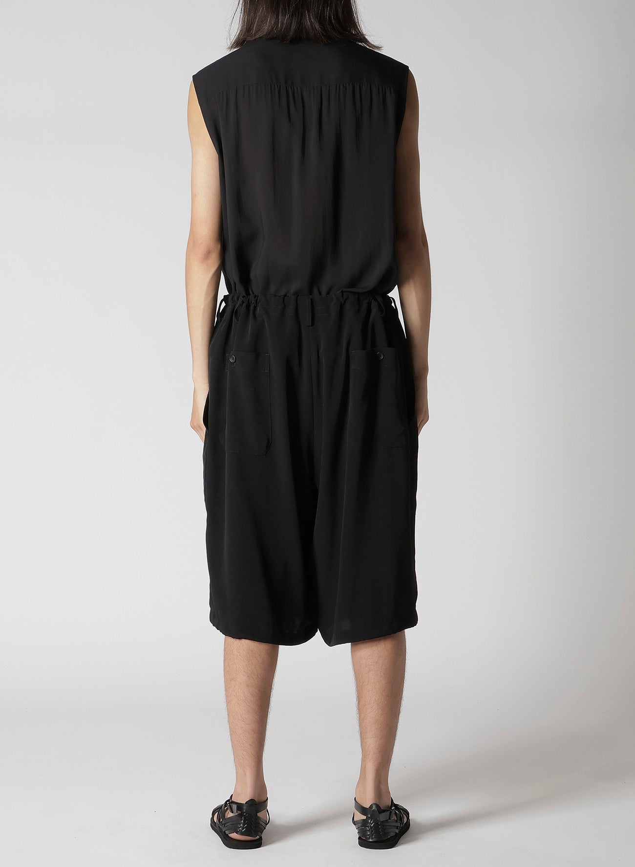 TA TUXEDO OUT POCKET SHORTS