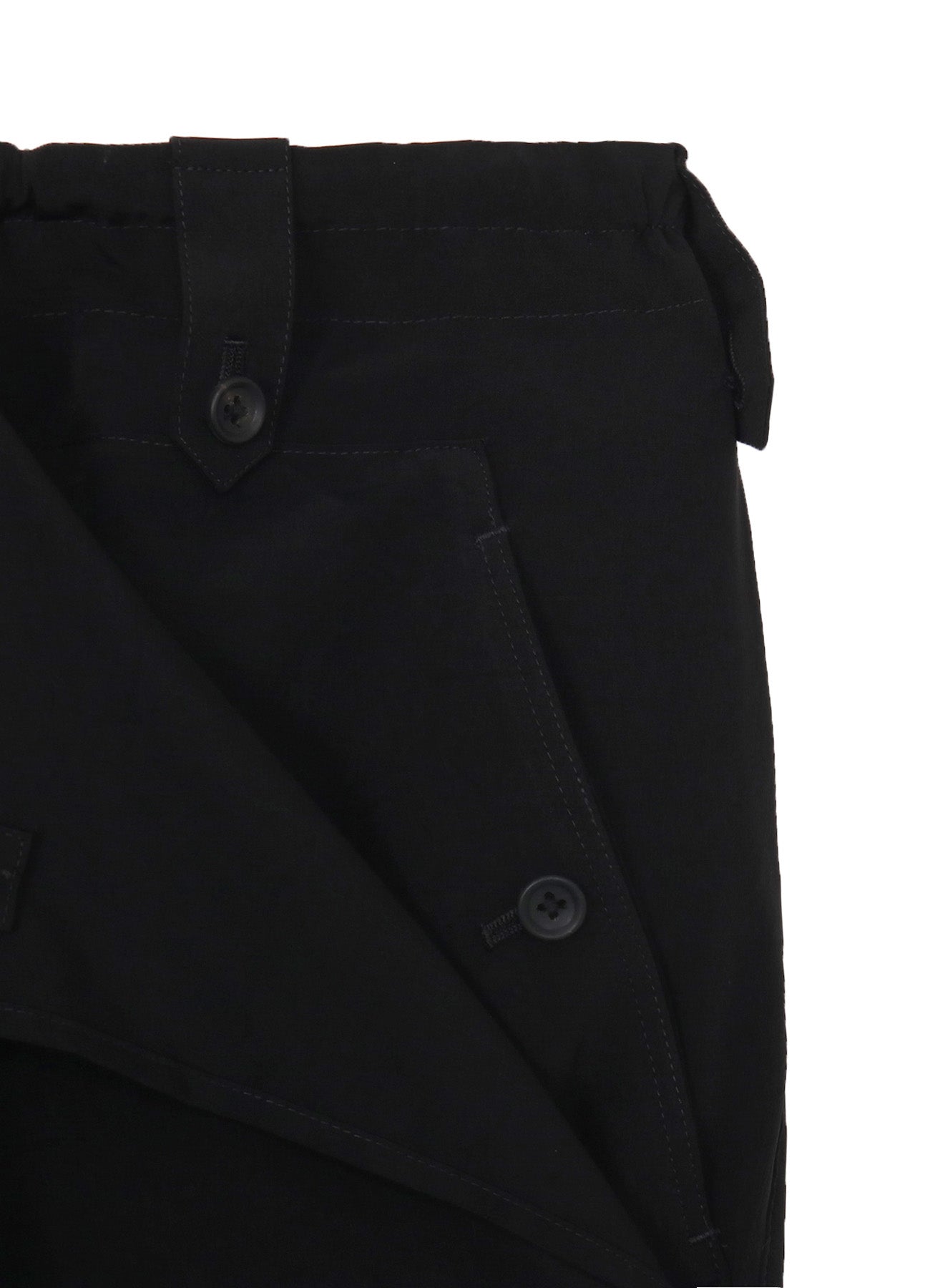TA TUXEDO DRAPE PANEL ATTACHED SHORT PANTS
