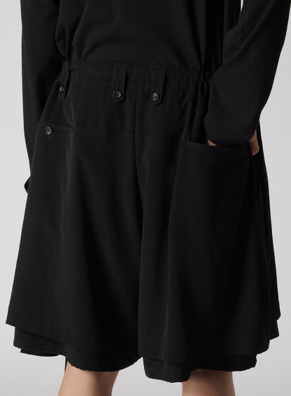 TA TUXEDO DRAPE PANEL ATTACHED SHORT PANTS