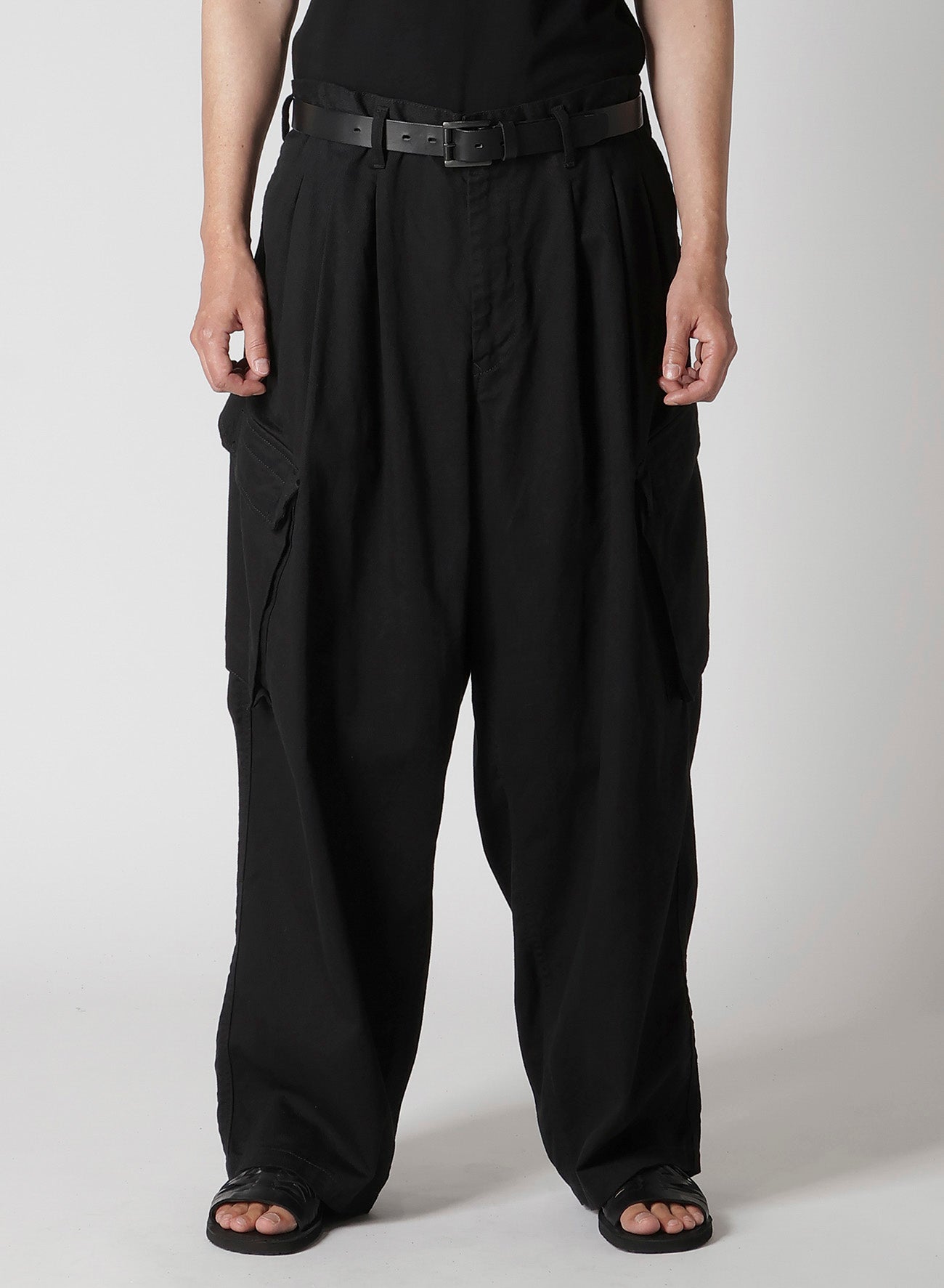 かさじぞう　905040 BS/ KATSURAGI 12 TUCKS WORK PANTS – THE SHOP YOHJI YAMAMOTO