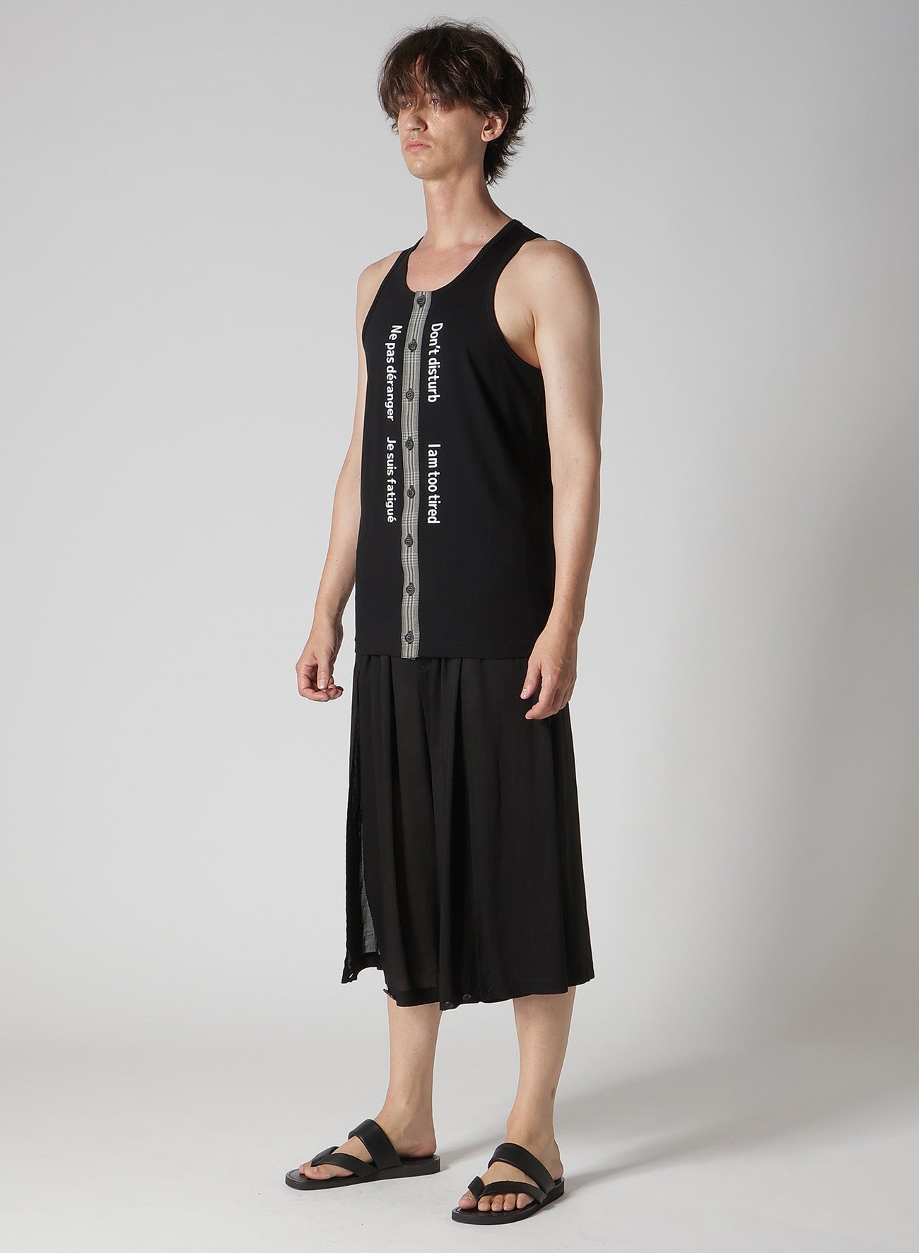 PLAIN STITCH FRONT BUTTON TANK TOP