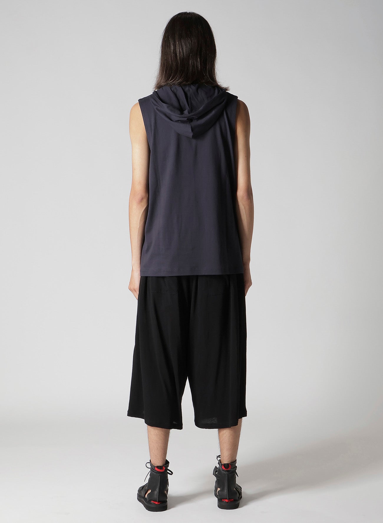 40/2 COMBED PLAIN STITCH HOODED VEST